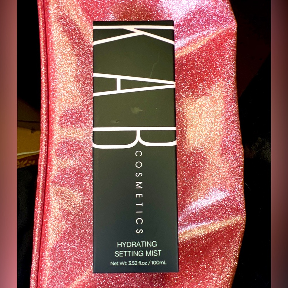KAB Hydrating Setting mist